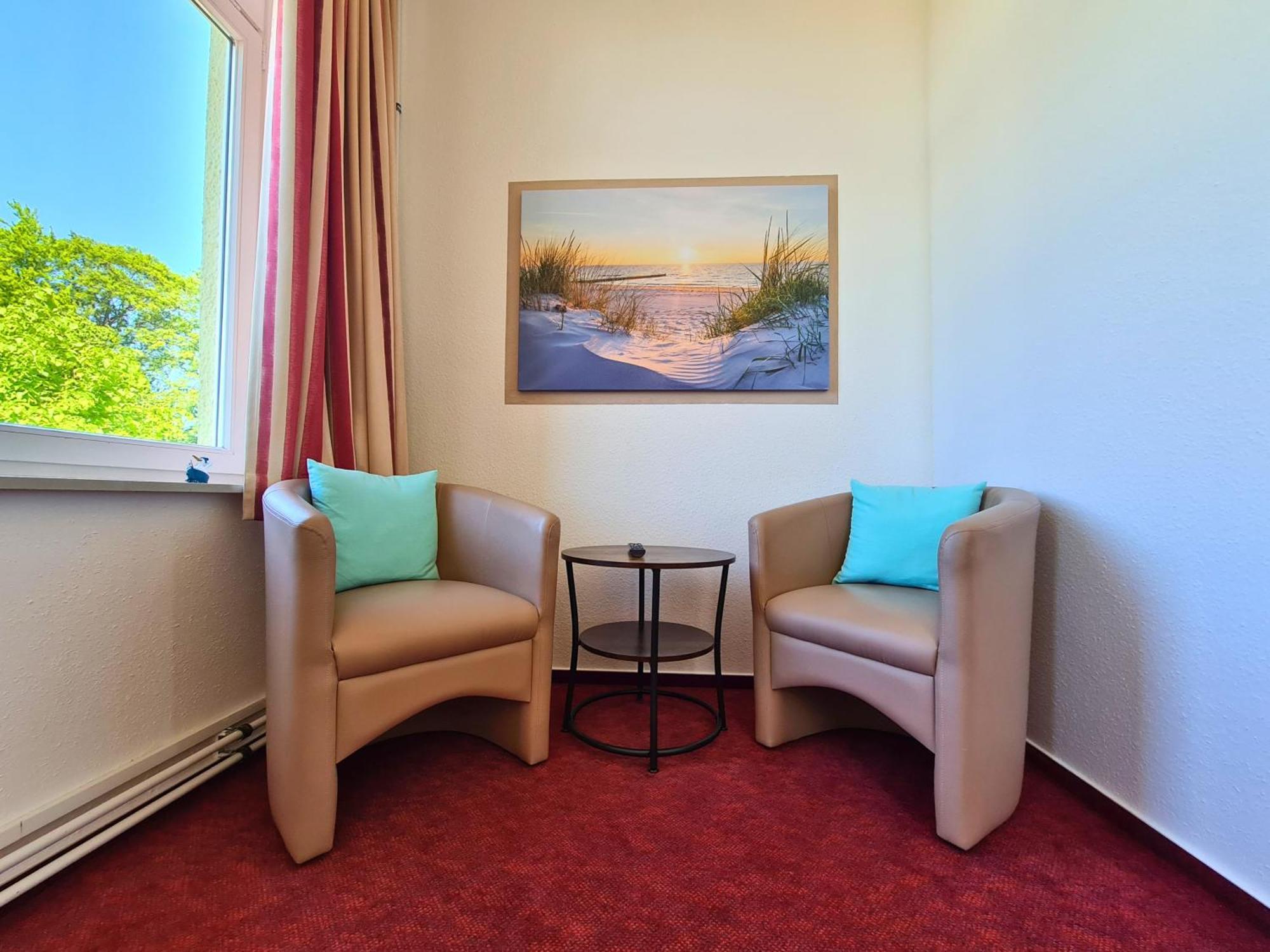 Zeitlos Hotel Garni ชาร์บอยท์ซ ภายนอก รูปภาพ