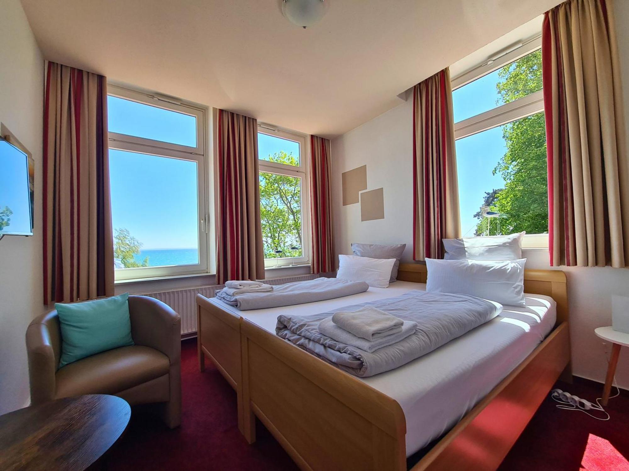 Zeitlos Hotel Garni ชาร์บอยท์ซ ภายนอก รูปภาพ