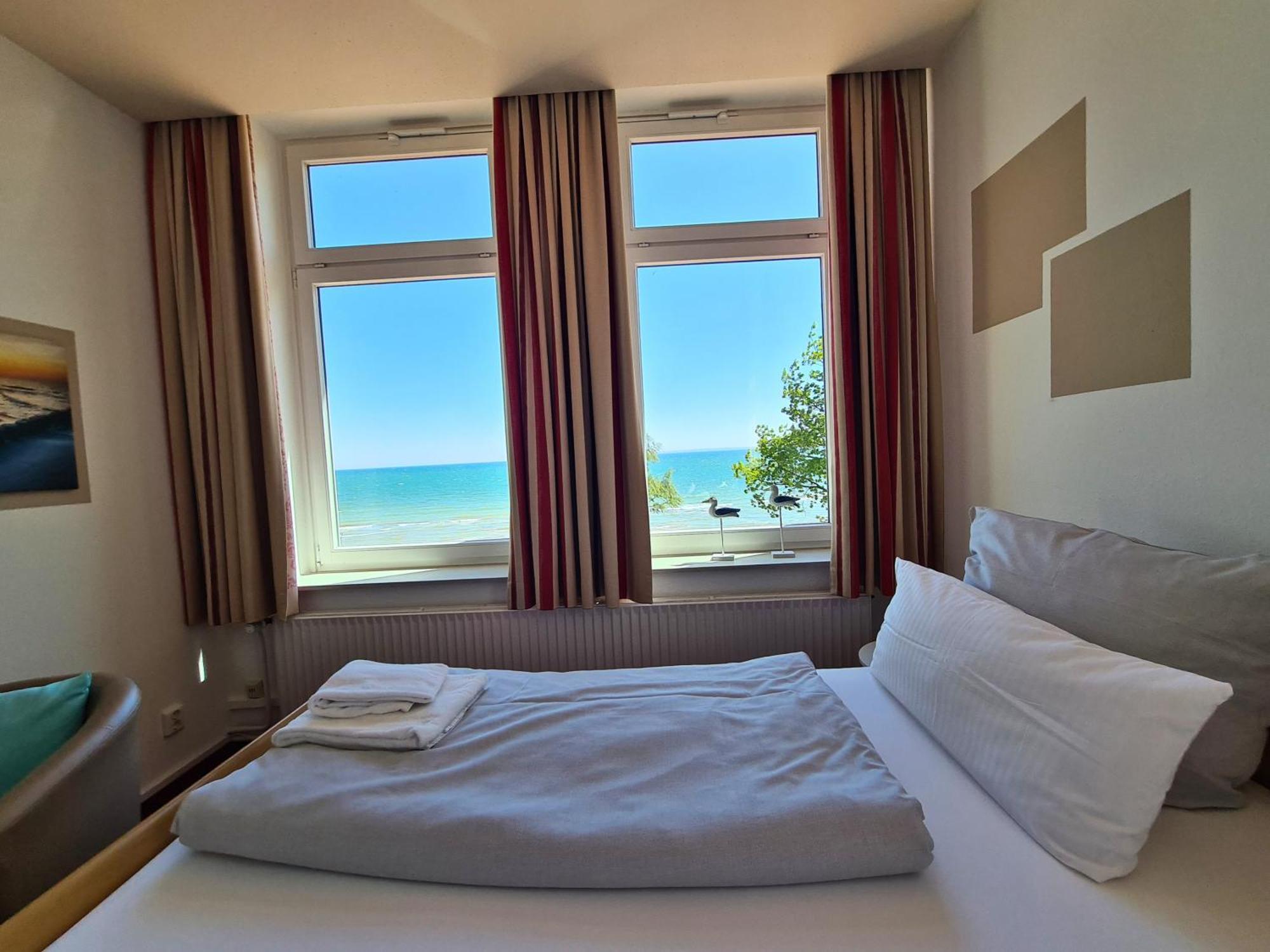 Zeitlos Hotel Garni ชาร์บอยท์ซ ภายนอก รูปภาพ