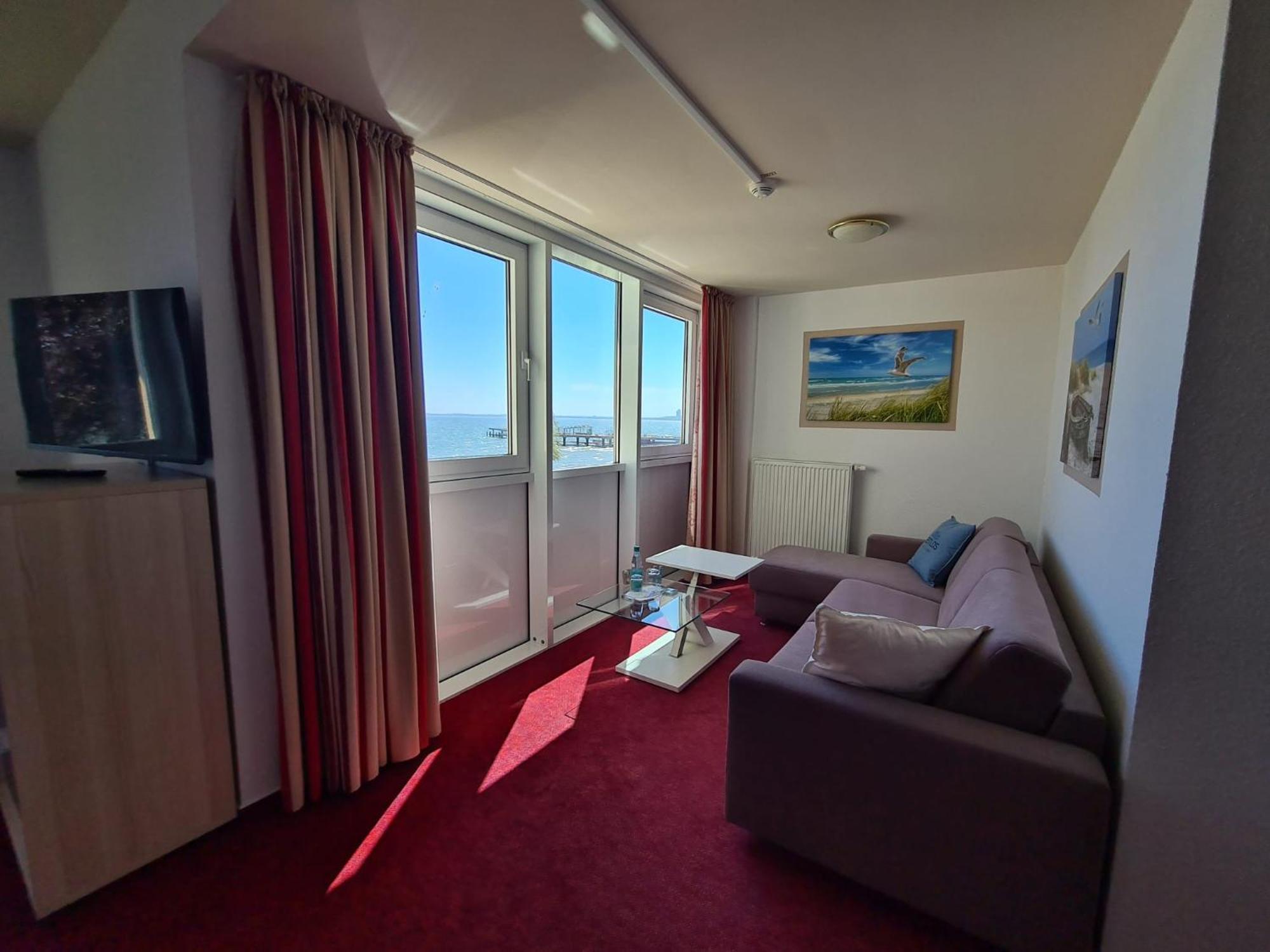 Zeitlos Hotel Garni ชาร์บอยท์ซ ภายนอก รูปภาพ