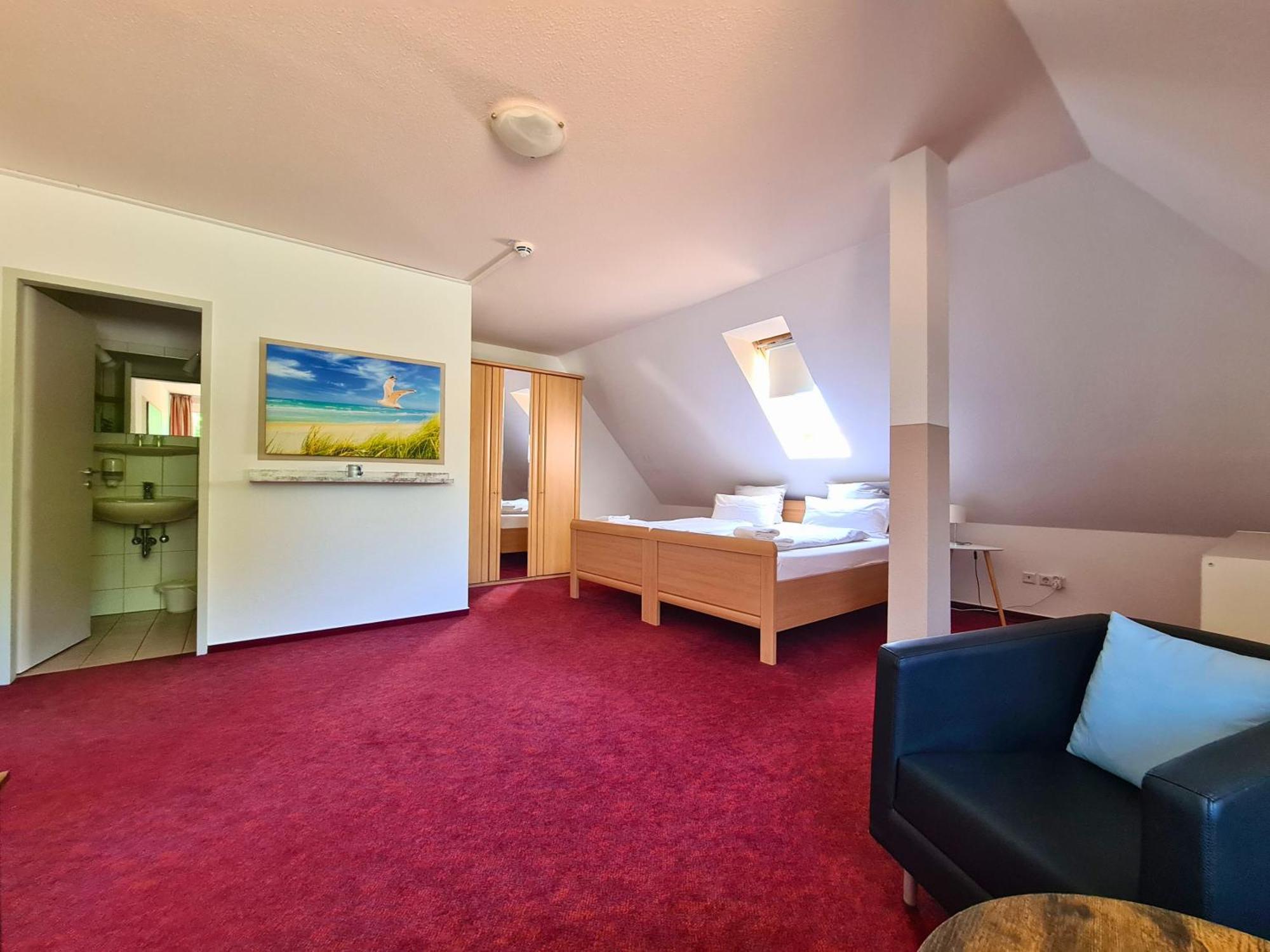Zeitlos Hotel Garni ชาร์บอยท์ซ ภายนอก รูปภาพ