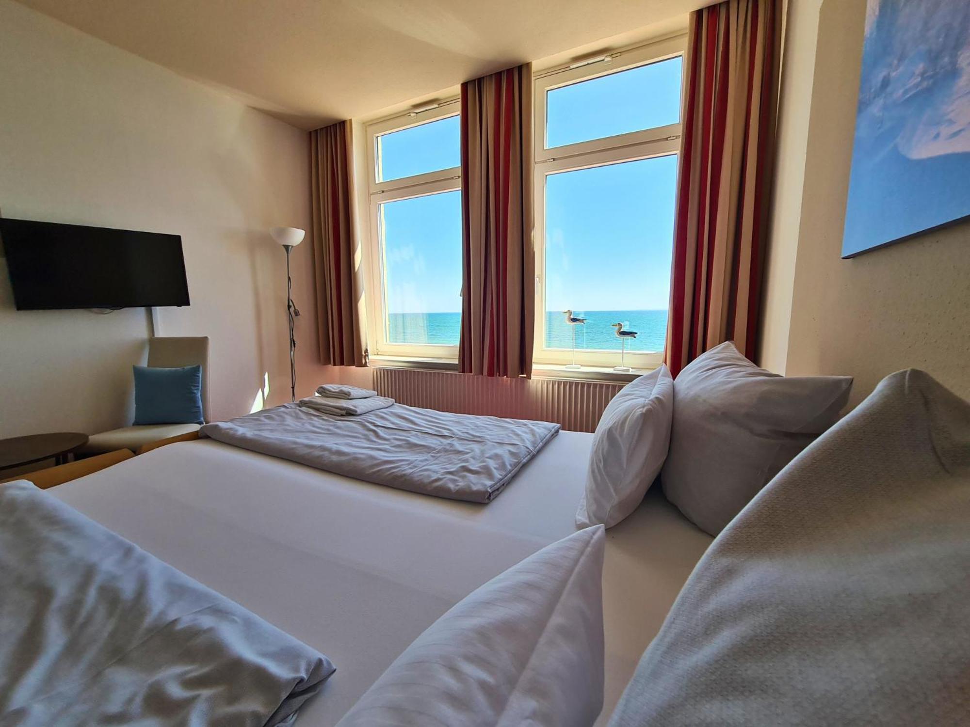 Zeitlos Hotel Garni ชาร์บอยท์ซ ภายนอก รูปภาพ
