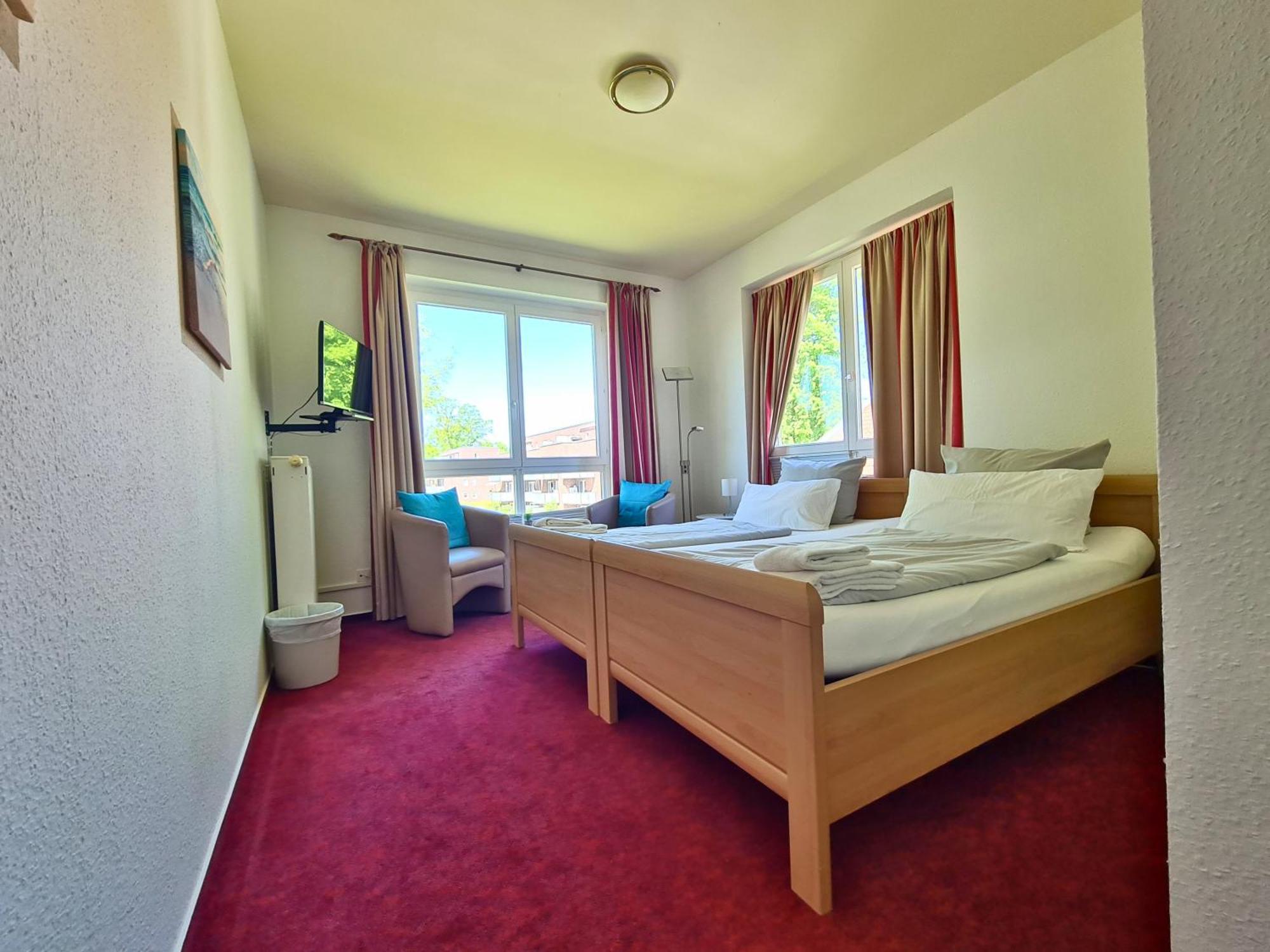 Zeitlos Hotel Garni ชาร์บอยท์ซ ภายนอก รูปภาพ
