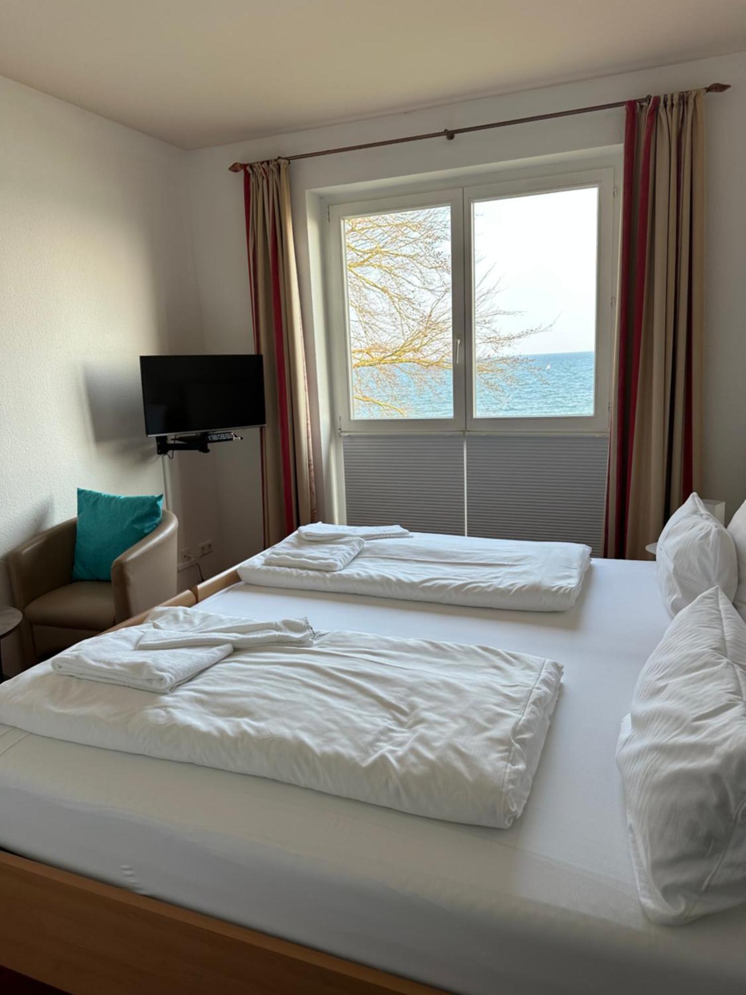Zeitlos Hotel Garni ชาร์บอยท์ซ ภายนอก รูปภาพ
